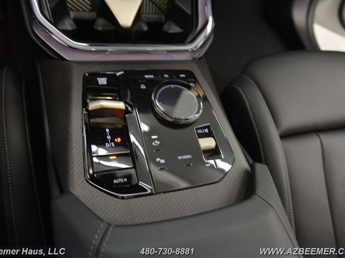 Used 2025 BMW X3 xDrive30i w/ Premium Package AWD/4WD image 38
