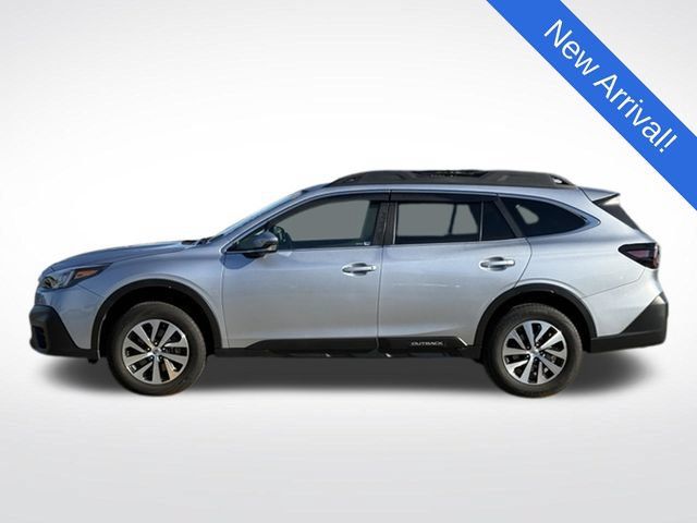 Used 2022 Subaru Outback Premium AWD/4WD image 4