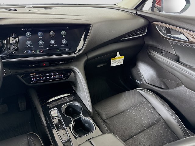 Used 2023 Buick Envision Avenir AWD/4WD image 25