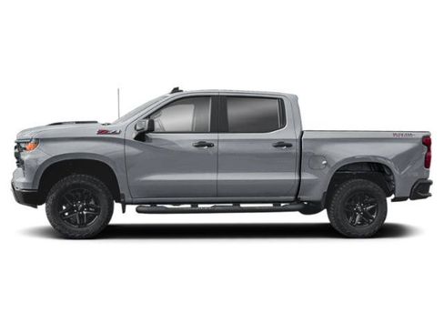 Used 2025 Chevrolet Silverado 1500 Custom Trail Boss AWD/4WD image 4