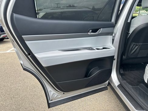 Used 2025 Hyundai Palisade SEL AWD/4WD image 30