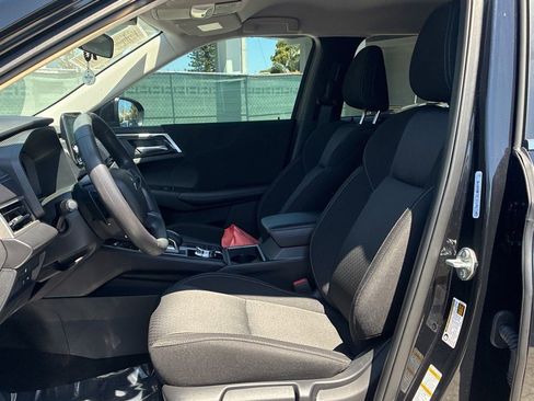 Used 2025 Mitsubishi Outlander ES AWD/4WD image 8