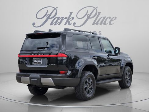 Certified 2026 Lexus GX 550 AWD/4WD image 5