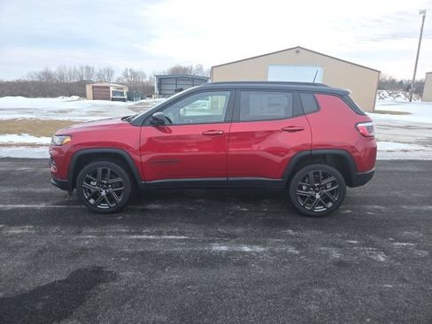 New 2026 Jeep Compass Limited AWD/4WD image 3