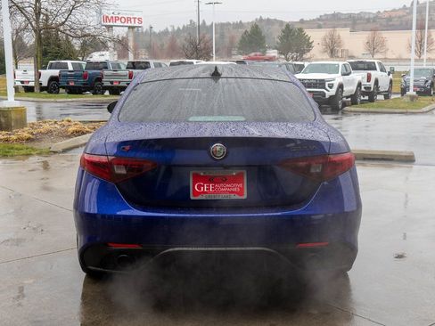 Used 2021 Alfa Romeo Giulia Ti Sport image 6