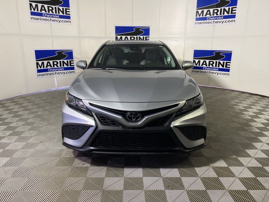 Used 2024 Toyota Camry SE w/ Convenience Package FWD image 12