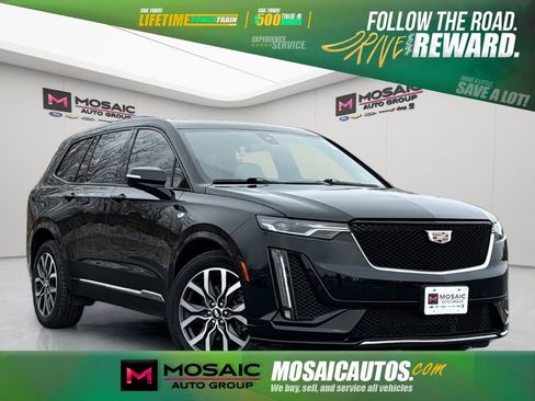 Used 2021 Cadillac XT6 Sport image 1