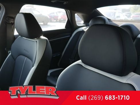 New 2026 Kia K5 GT-Line image 40