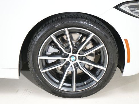 Used 2024 BMW 430i Convertible image 31