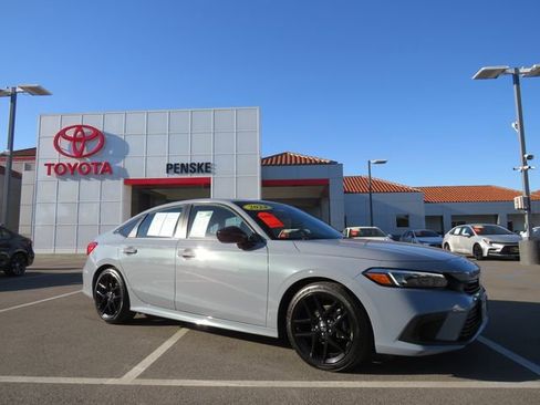 Used 2024 Honda Civic Sport image 14