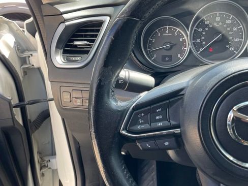 Used 2018 MAZDA CX-9 Touring FWD image 10
