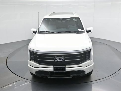 New 2025 Ford F150 Lightning Lariat w/ Max Trailer Tow Package image 39