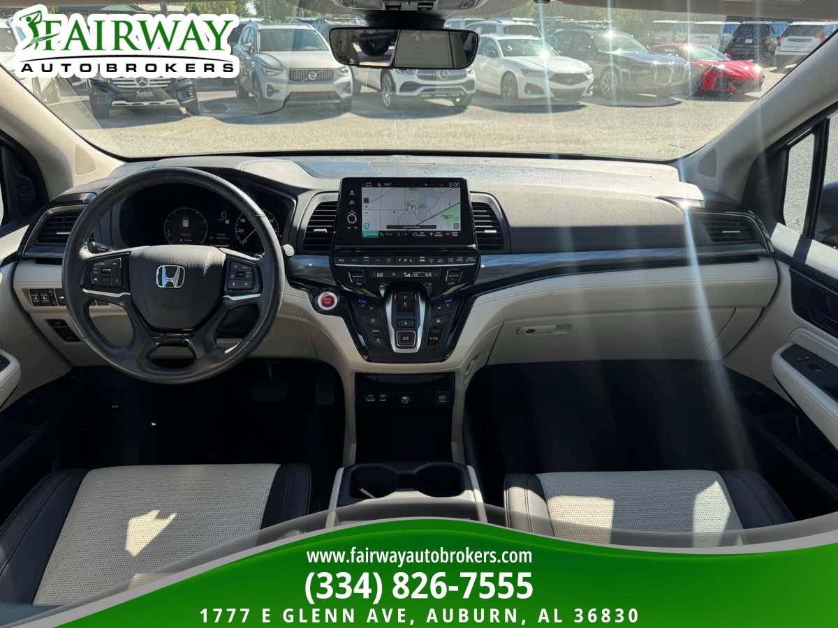 Used 2025 Honda Odyssey Elite image 15