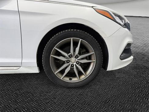Used 2017 Hyundai Sonata Sport 2.0T w/ Cargo Package image 11