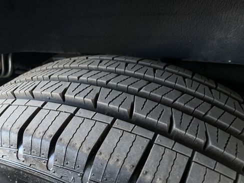 Used 2017 Chevrolet Express 3500 LT w/ LT Preferred Equipment Group image 10