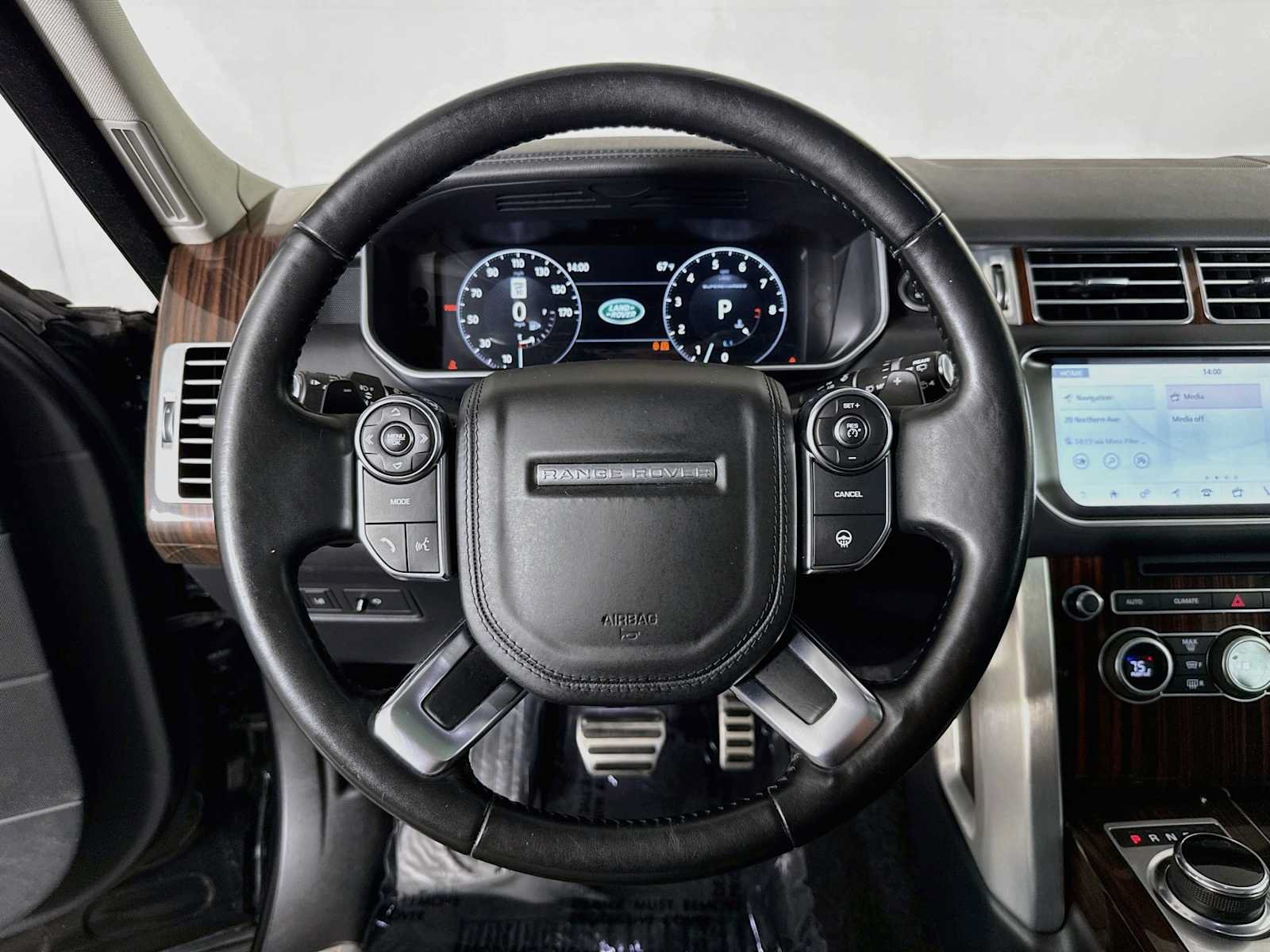 Used 2017 Land Rover Range Rover Long Wheelbase Supercharged AWD/4WD image 11