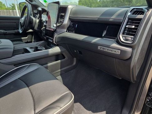 New 2025 RAM 2500 Rebel w/ Rebel Level 2 Equipment Group image 33