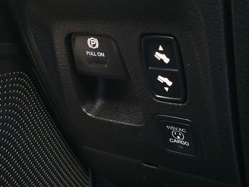 Used 2020 RAM 1500 Limited w/ Black Appearance Package image 35