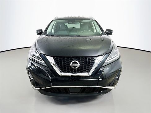 Used 2024 Nissan Murano Platinum w/ Cargo Package image 2