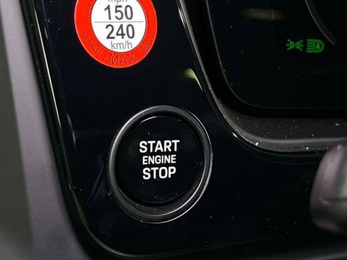 New 2026 Porsche Cayenne image 39