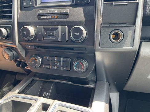 Used 2018 Ford F150 XLT w/ Equipment Group 301A Mid AWD/4WD image 38
