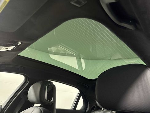 New 2026 BMW 740i xDrive w/ Premium Package image 18