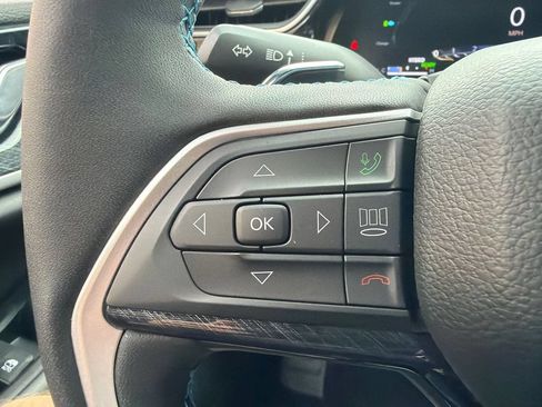 Used 2024 Jeep Grand Cherokee Trailhawk w/ Luxury Tech Group III AWD/4WD image 24