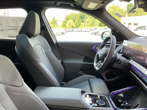 Used 2026 BMW X3 xDrive30 w/ Premium Package image 30