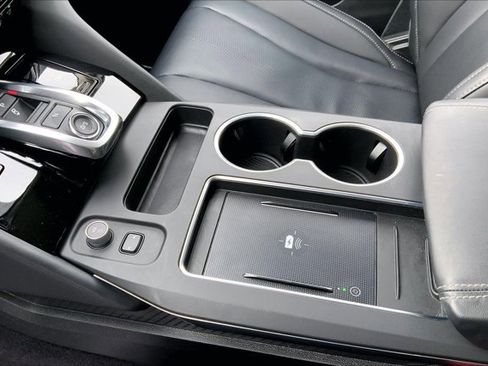 Used 2025 Acura MDX w/Technology Package image 17