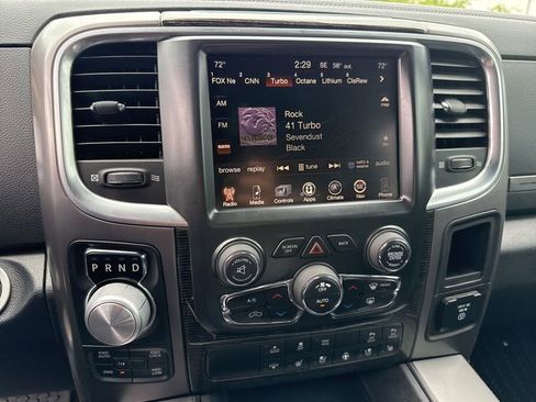 Used 2017 RAM 1500 Limited AWD/4WD image 19