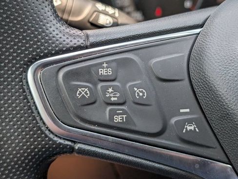 Used 2025 Chevrolet Malibu LT FWD image 22