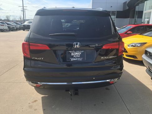 Used 2016 Honda Pilot Touring image 9