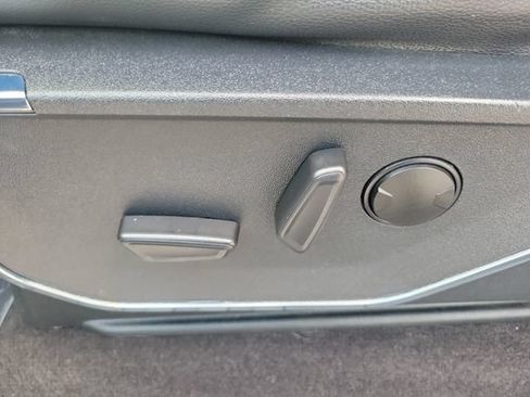 Certified 2022 Ford F150 Lariat AWD/4WD image 17