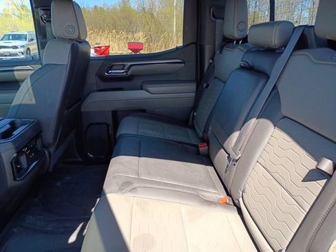 Used 2022 Chevrolet Silverado 1500 ZR2 AWD/4WD image 26
