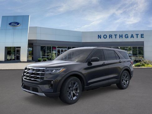 New 2026 Ford Explorer Active image 2