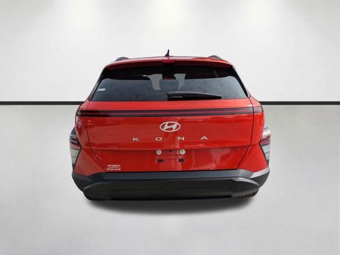 Used 2024 Hyundai Kona SEL FWD image 6