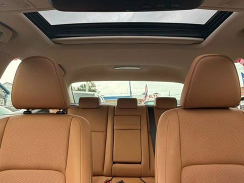 Used 2017 Lexus IS 300 AWD image 25