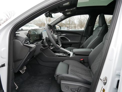 New 2025 Audi SQ5 Premium Plus image 5