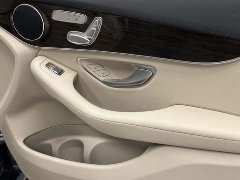 Certified 2022 Mercedes-Benz GLC 300 image 15