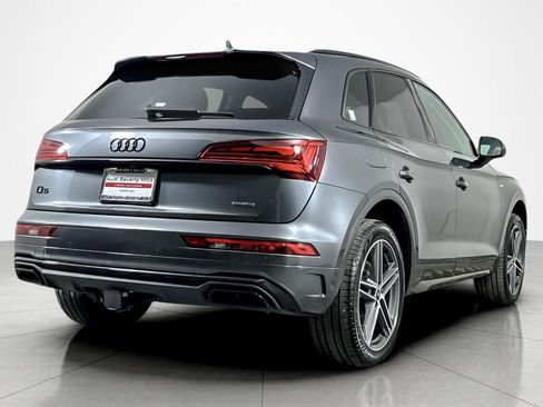 Used 2023 Audi Q5 e Premium Plus w/ Premium Plus Package image 5