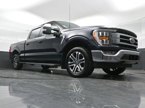 Used 2021 Ford F150 Lariat w/ FX4 Off-Road Package image 48