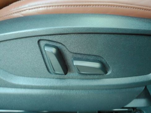 Used 2023 Audi Q5 2.0T Premium image 20