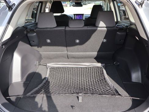 Used 2025 Toyota RAV4 XLE FWD image 15