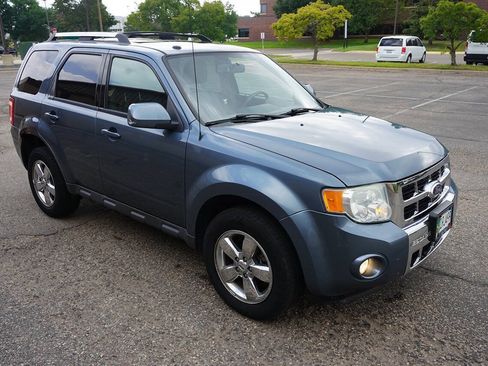 Used 2010 Ford Escape Limited AWD/4WD image 9