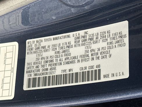 Used 2025 MAZDA CX-50 AWD 2.5 Hybrid w/ Premium Pkg image 12