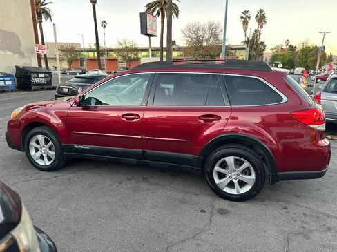 Used 2014 Subaru Outback 2.5i Limited image 11