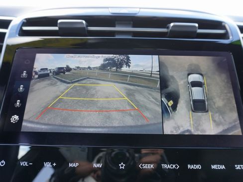 Used 2022 Hyundai Santa Cruz Limited image 14