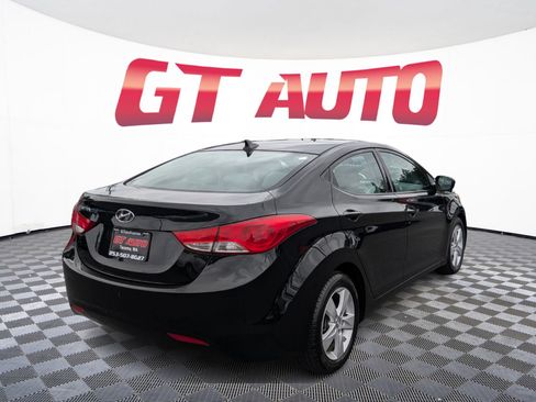 Used 2013 Hyundai Elantra GLS FWD image 4