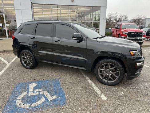 Used 2020 Jeep Grand Cherokee Limited X image 37