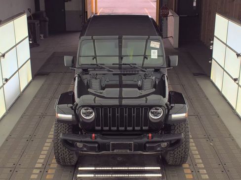 Used 2022 Jeep Wrangler Unlimited Rubicon w/ Xtreme Recon 35" Tire Package image 2